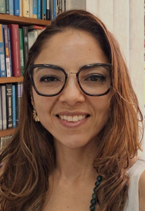 Dra Márcia de Almeida Salles